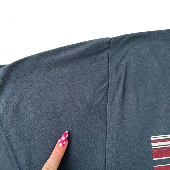 Vintage 90s Y2K No Surrender Spellout Graphic Tee Distressed Short Sleeve Large - Picture 6 of 8